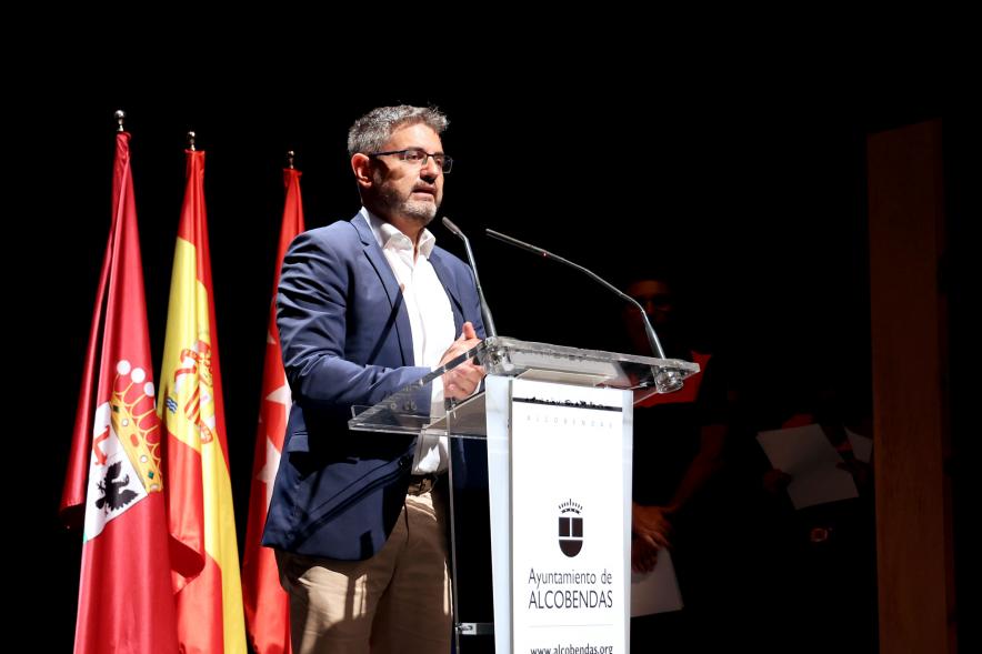 Entrega de Medallas y Reconocimientos de Protección Civil 2022 - Primer plano del discurso del vicealcalde Sánchez Acera.