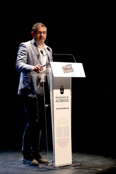 Alcalde Sánchez Acera durante discurso