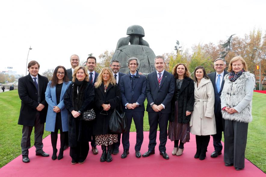 Actos de la Constitución 2022 - Posado de todos los miembros de la corporación municipal.