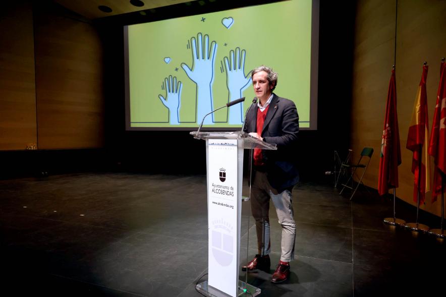  Gala del Voluntariado 2022 - Presentación de la gala por el alcalde Aitor Retolaza.