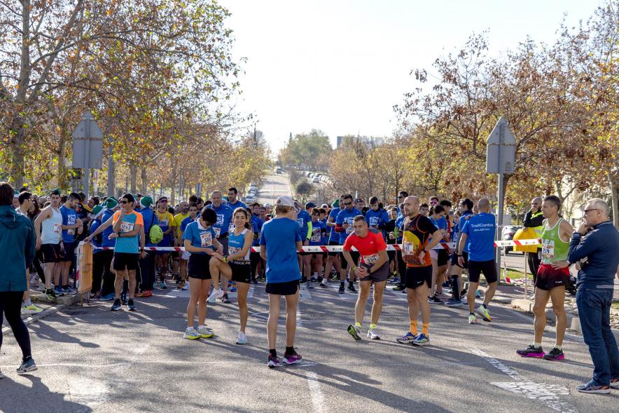 San Silvestre 2022 - Imagen de los corredores en la línea de salida.