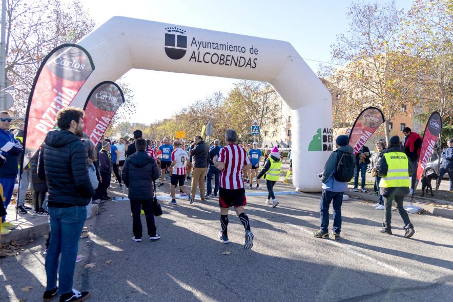 San Silvestre 2022 - Imagen de los corredores en la línea de salida.