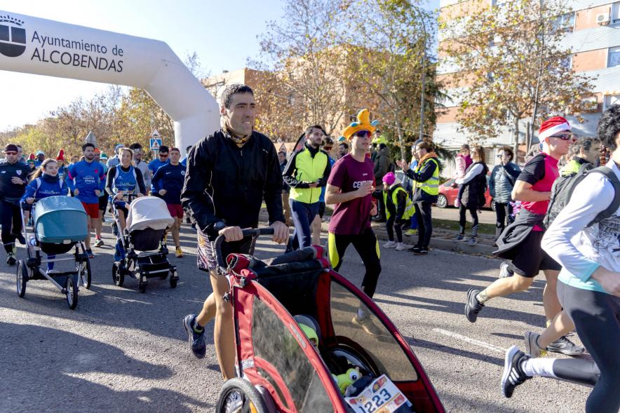 San Silvestre 2022 -  Imagen de algunos corredores durante la carrera.