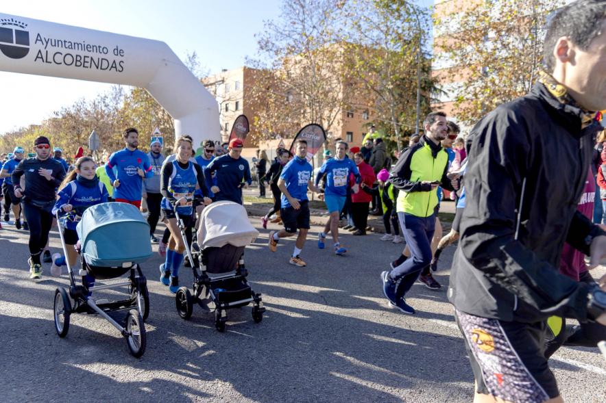 San Silvestre 2022 - Imagen de algunos corredores durante la carrera.