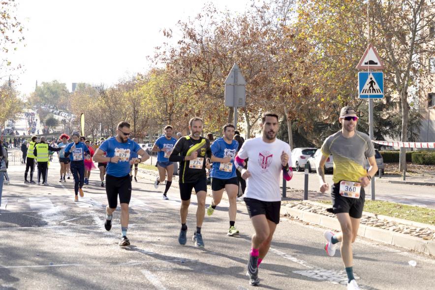 San Silvestre 2022 - Imagen de algunos corredores durante la carrera.