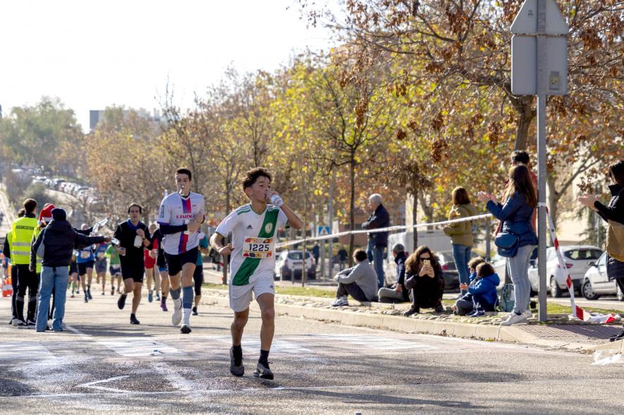 San Silvestre 2022 - Imagen de algunos corredores durante la carrera.