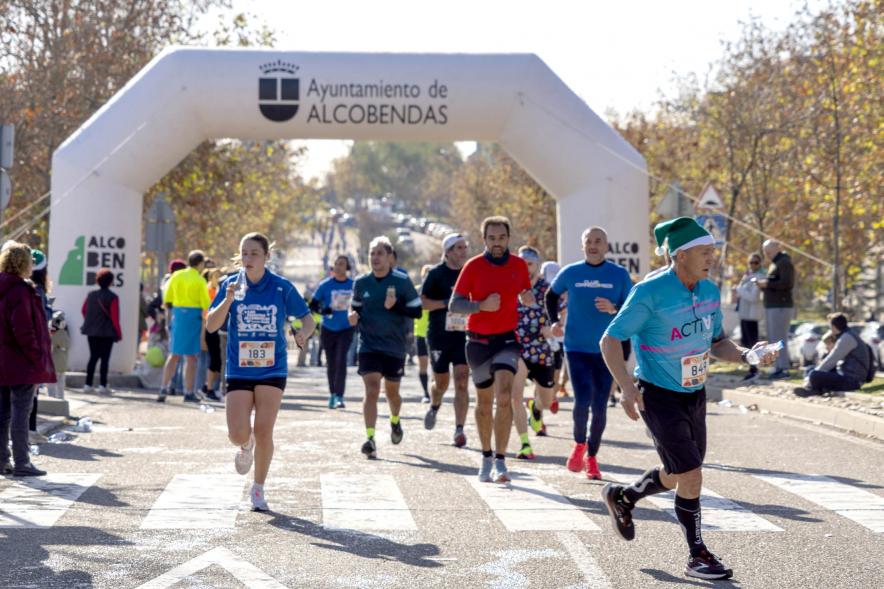 San Silvestre 2022 - Imagen de algunos corredores durante la carrera.