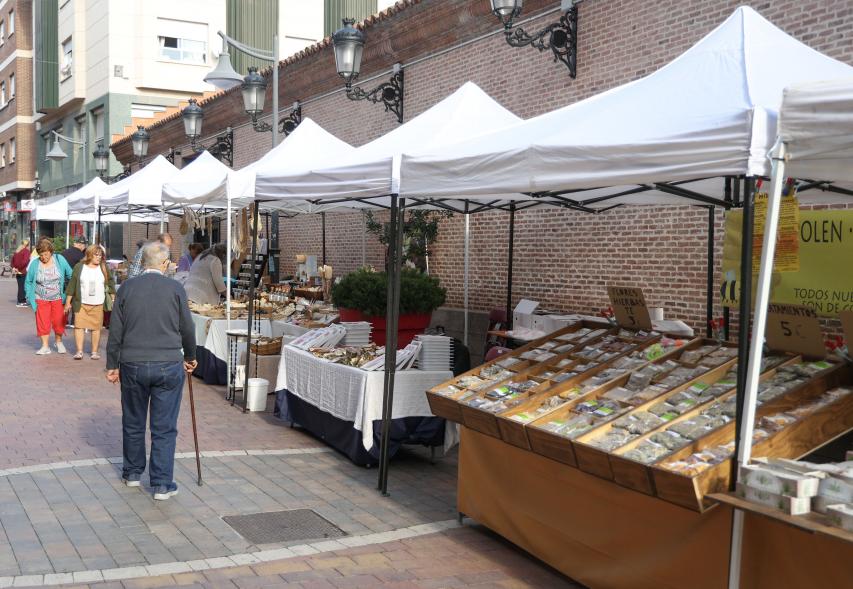 Feria de la gastronomía murciana 2023 - Imagen de diferentes stands.