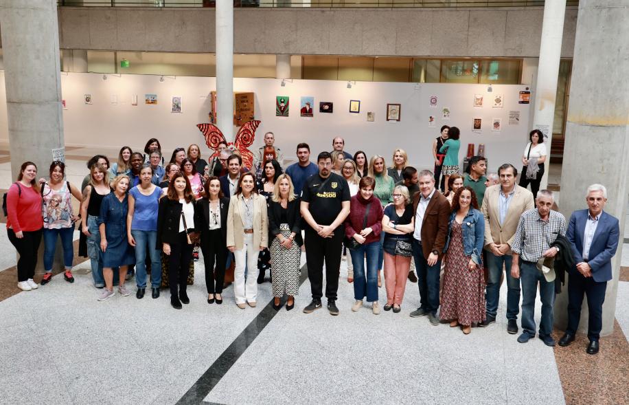Inauguración exposición de arte "Salud mental, salud mundial"