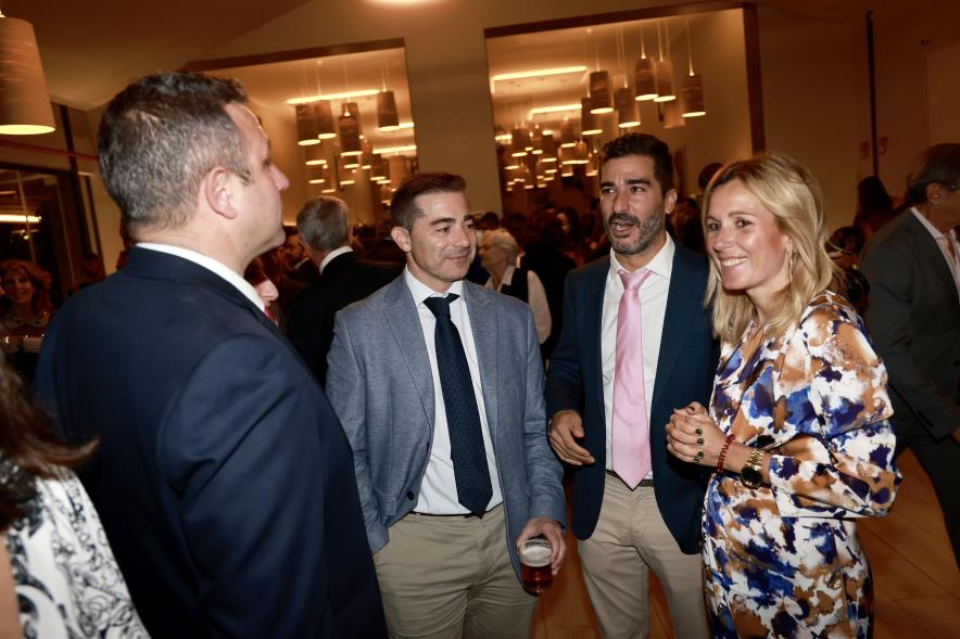 Gala solidaria de la Fundación DACER 06
