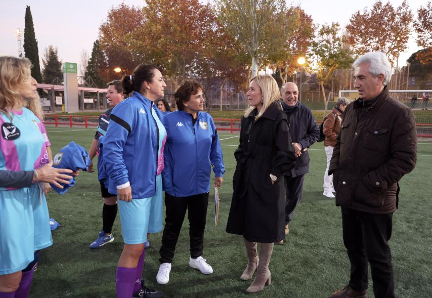 Partido de fútbol entre las veteranas del Alcobendas CF y las del RCD Espanyol 03