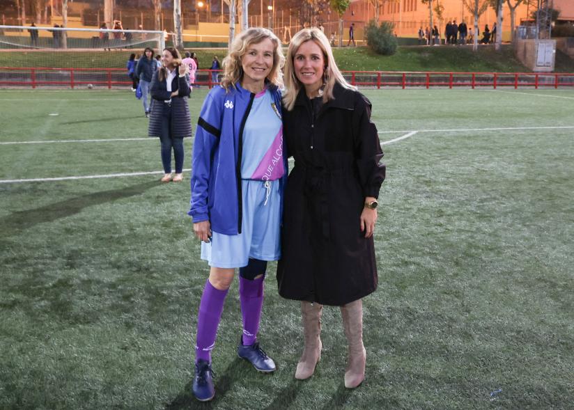 Partido de fútbol entre las veteranas del Alcobendas CF y las del RCD Espanyol 15