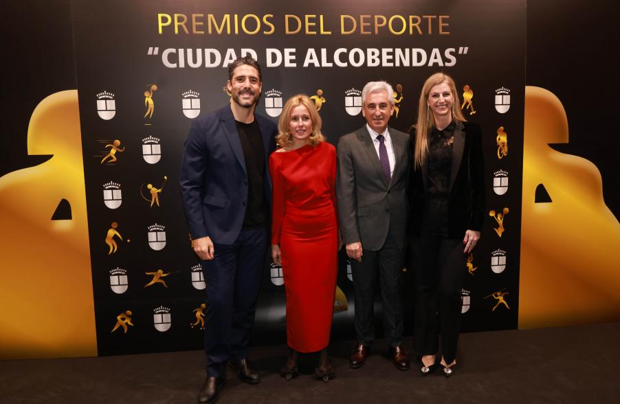 Gala del Deporte 2023, photocall con Jaime Nava, la alcaldesa y el concejal de cultura
