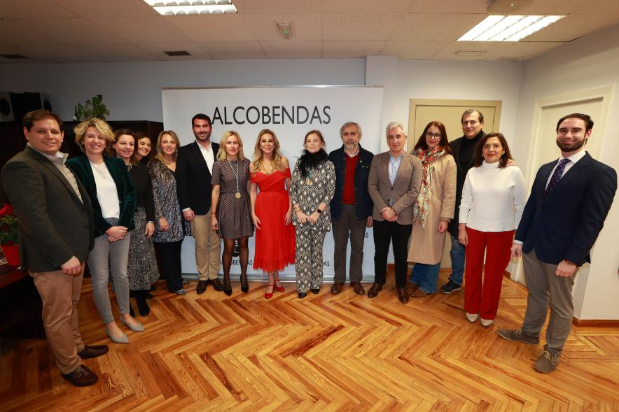 Pregón de las Fiestas de la Virgen de la Paz 2024, Ana Obregón y equipo de gobierno en el photocall