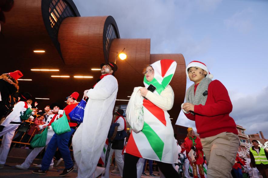 Cabalgata de los Reyes Magos 2024, participantes disfrazados