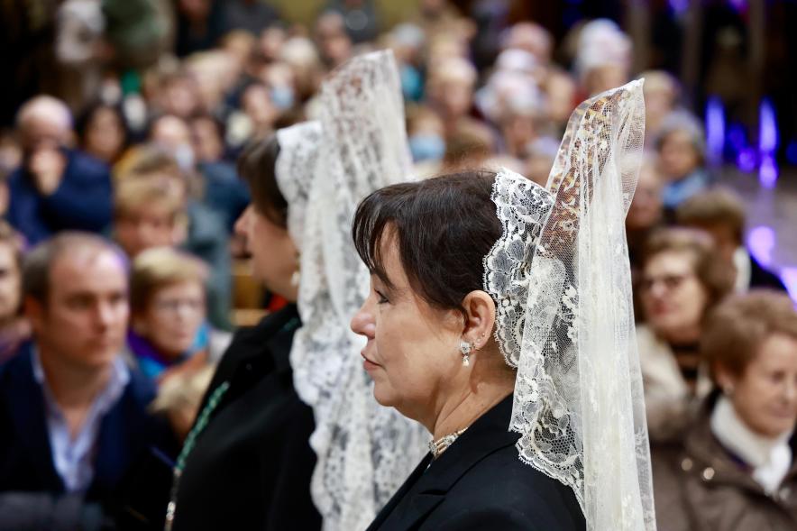 Ofrenda floral 2024, misa en iglesia san pedro apóstol