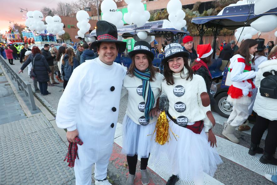 Cabalgata de los Reyes Magos 2024, concejal distrito con participantes 