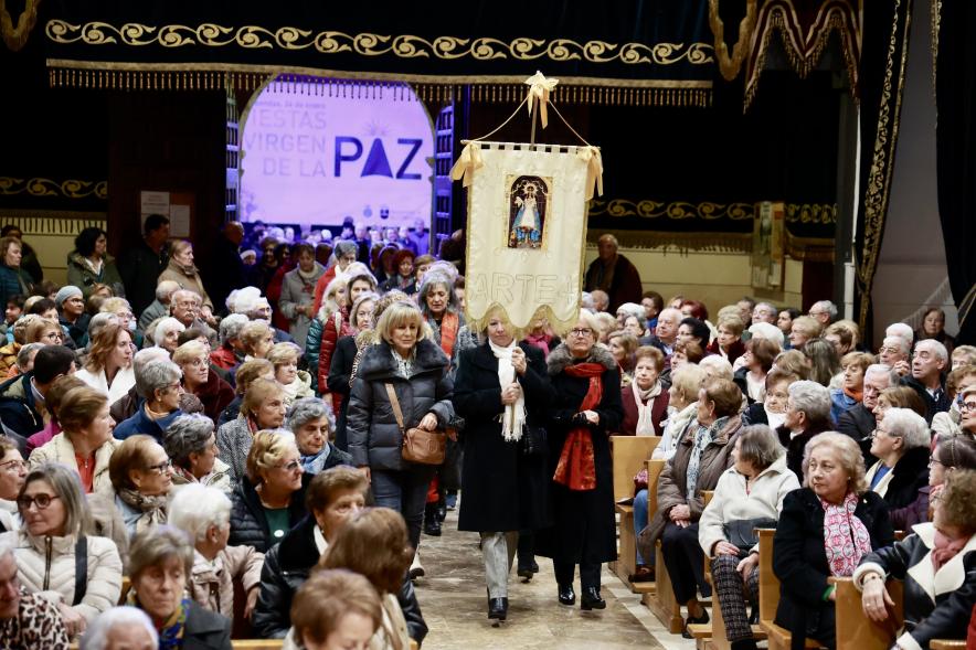 Ofrenda floral 2024, misa en la iglesia san pedro apóstol