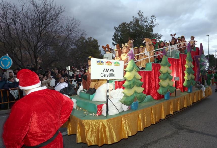 Cabalgata de los Reyes Magos 2024, carroza ampa colegio Castilla