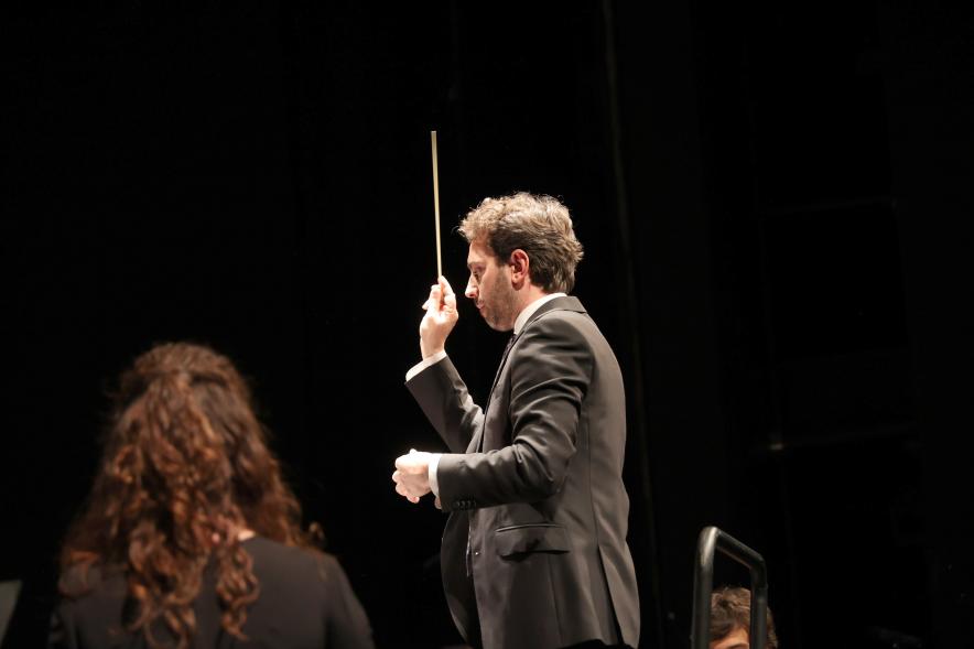 Concierto de Navidad 2023, director de orquesta