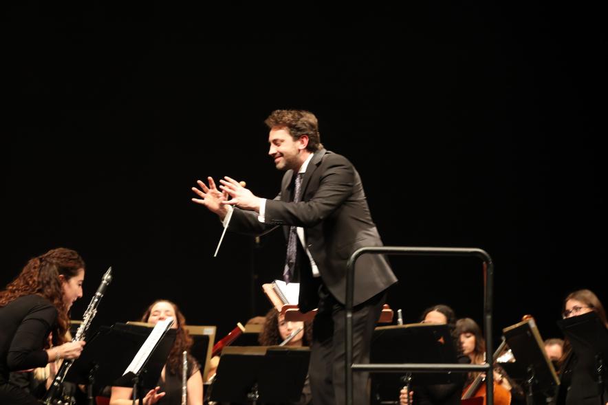 Concierto de Navidad 2023, director de orquesta