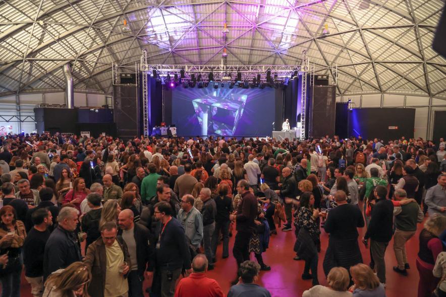 Festival benéfico "Día Mundial contra el Cáncer", asistentes al acto