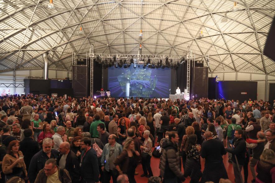 Festival benéfico "Día Mundial contra el Cáncer", asistentes al acto