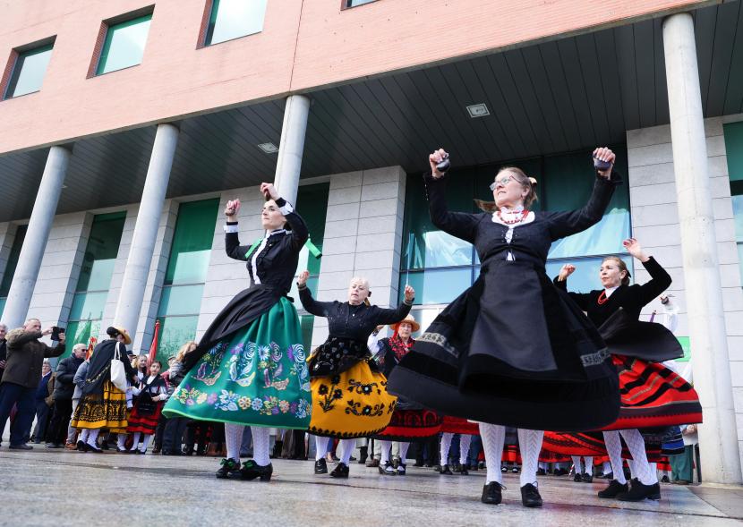 Fiesta de las Águedas 2024, bailes regionales