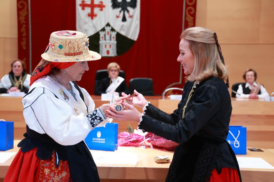 Fiesta de las Águedas 2024, entrega del bastón de mando