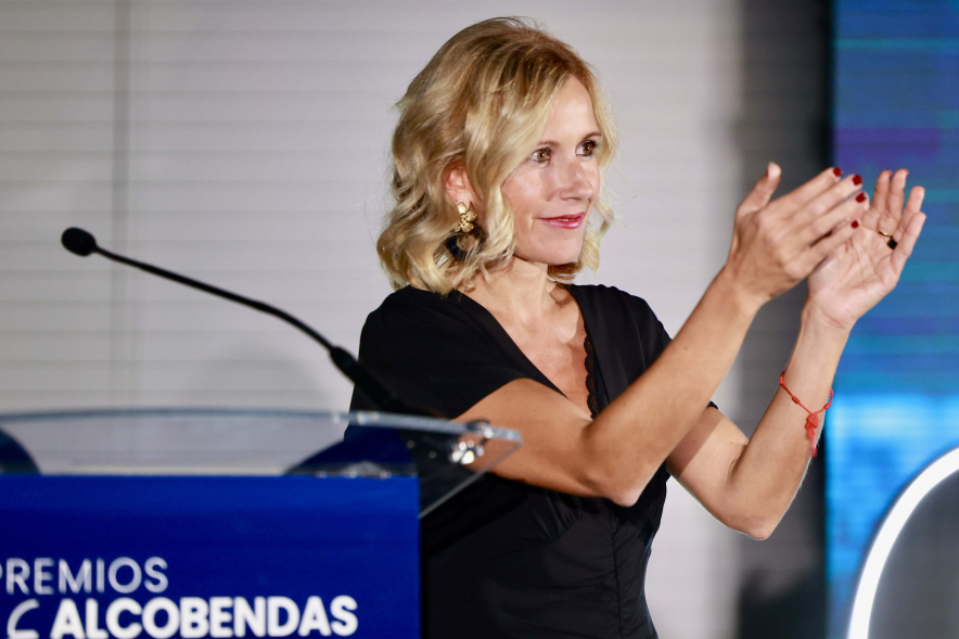 Entrega de los "Premios Alcobendas Avanza", aplausos alcaldesa