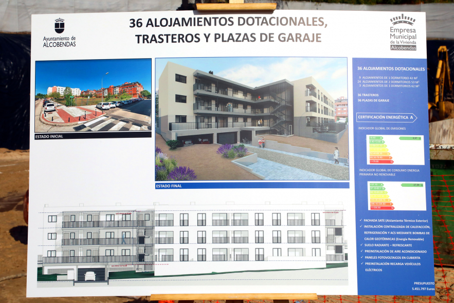 Colocación de la primera piedra de 36 nuevos alojamientos dotacionales, cartel