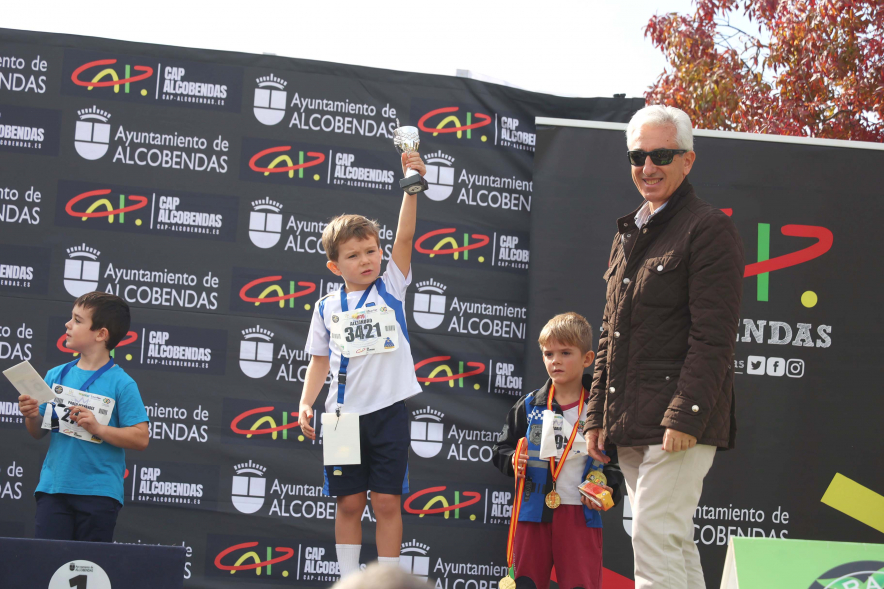 XXXIV Milla Escolar, entrega de trofeos