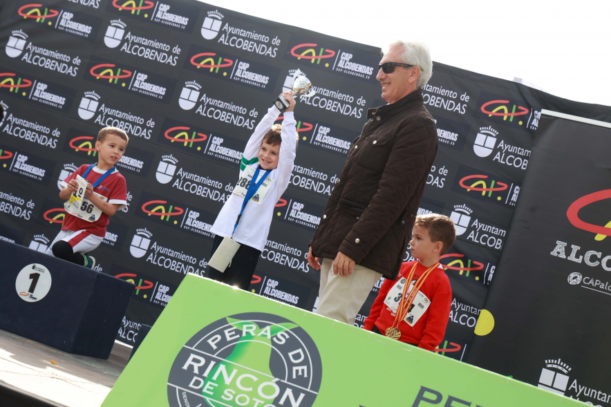 XXXIV Milla Escolar, entrega de trofeos