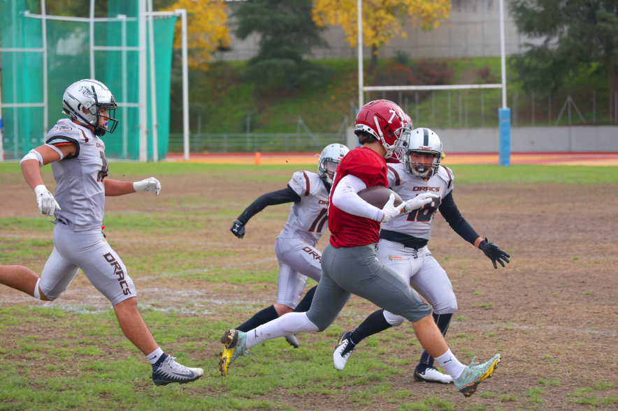 Final de la Copa de España Júnior de Fútbol Americano, jugadores en partido