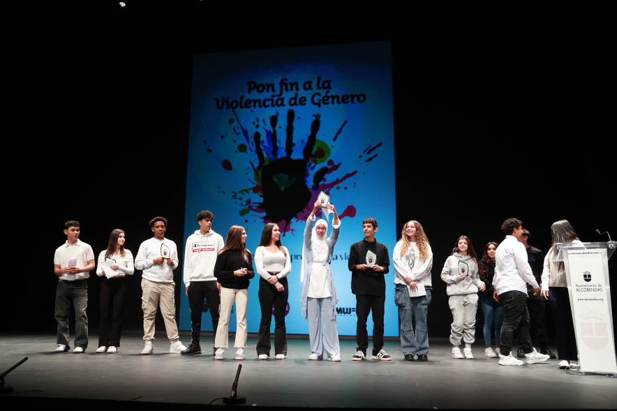Jornada "Pon Fin", alumnos premiados
