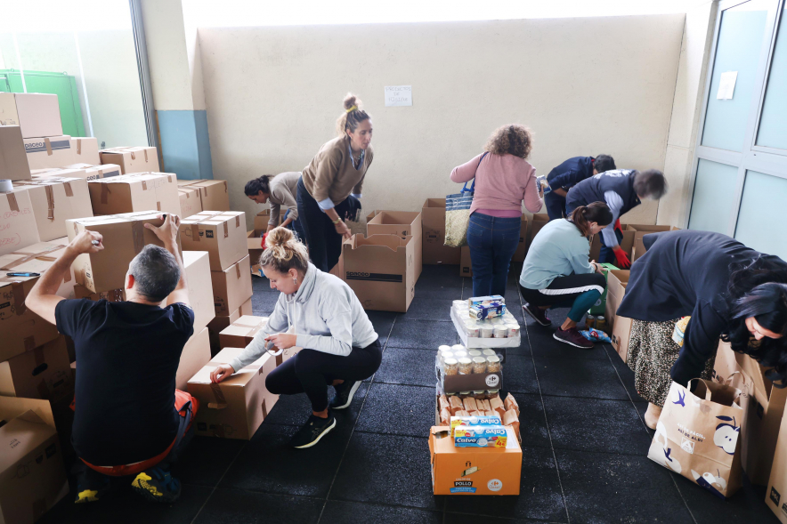 Alcobendas se solidariza con los afectados por las inundaciones de la DANA en la Comunidad Valenciana, recogida de alimentos