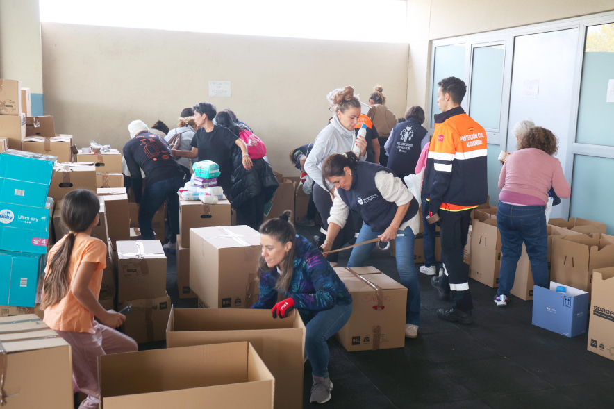 Alcobendas se solidariza con los afectados por las inundaciones de la DANA en la Comunidad Valenciana, recogida de alimentos
