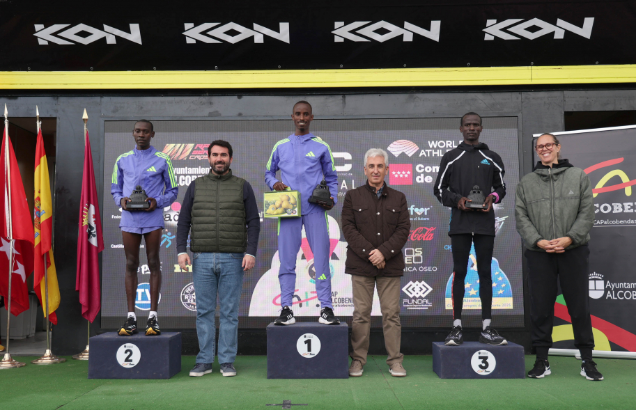 XLII Cross Internacional de la Constitución, podio
