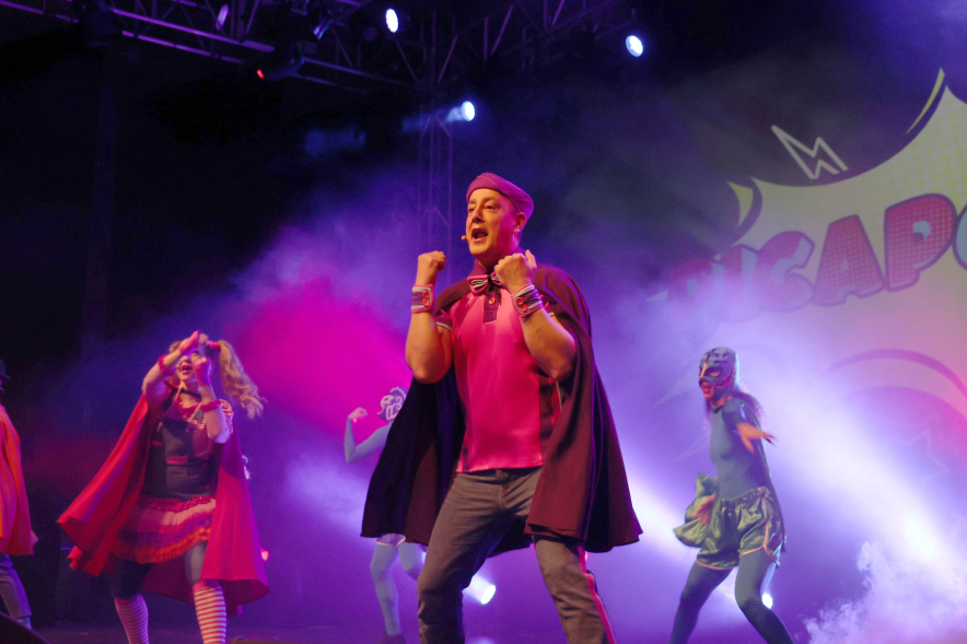 Musical Pica - Pica: "¡Hola Caracola!", actuación en La Esfera