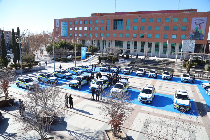 Presentación vehículos Policía Local, vista general de los nuevos vehículos