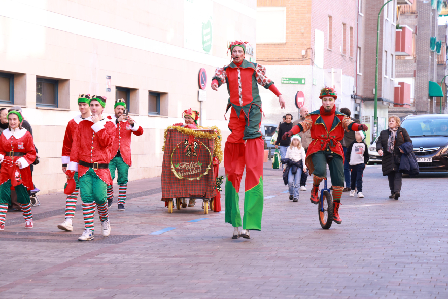 Visita de Papá Noel y Gran Pasacalle de Imagina Kids, Pasacalle