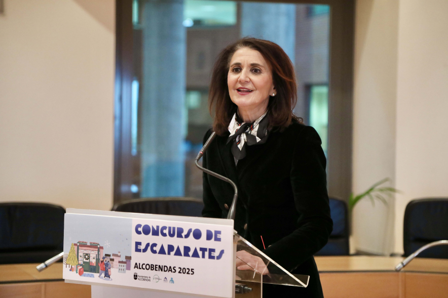 Entrega de premios Concurso de Escaparates, palabras concejal
