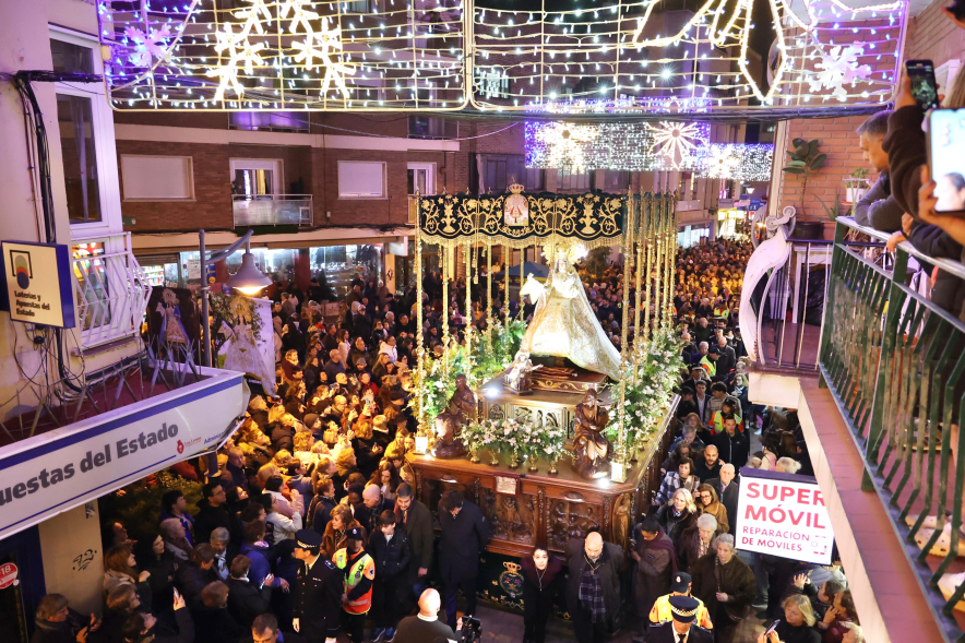 Procesión de la Virgen de la Paz, procesión