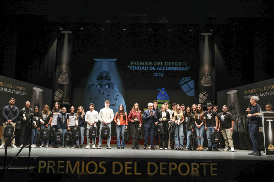 Gala del Deporte 2024, entrega de premios fotografía de familia