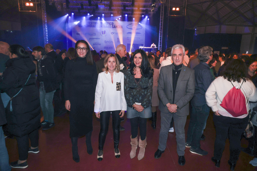 Festival Benéfico Día Mundial Contra el Cáncer, foto familia