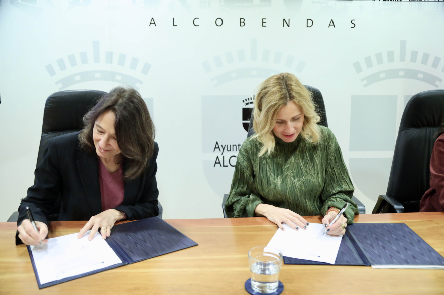 Firma de convenio con la asociación Norte Joven, firma