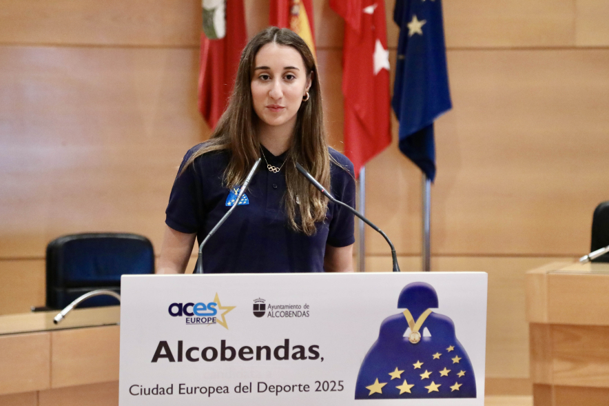 Entrega de becas a los deportistas de Alcobendas, palabras deportista becada