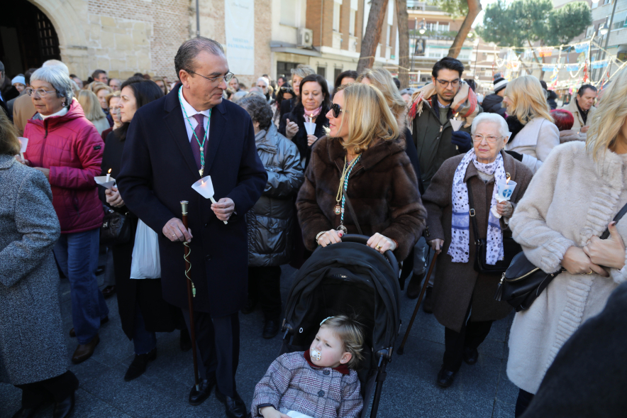 Procesión y Misa Mayor de las Candelas, alcaldesa y prioste mayor en la procesión