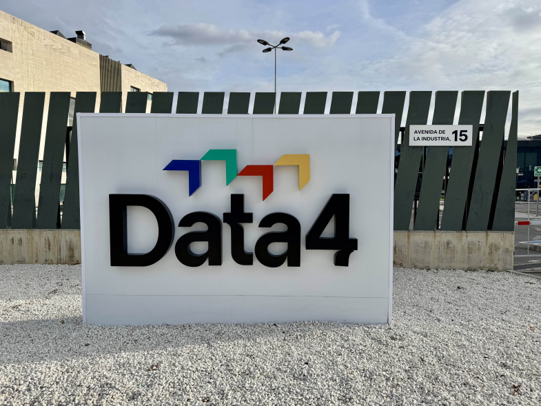 Visita a la empresa DATA4, logo DATA4