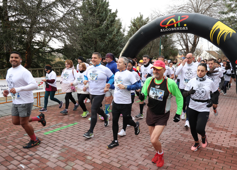I Carrera Solidaria "5K Virgen de la Paz", corredores en la salida